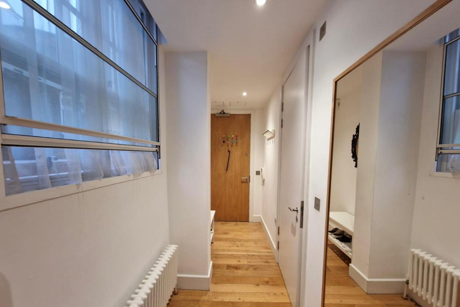 One Bedroom Apartment In Holborn ลอนดอน ภายนอก รูปภาพ